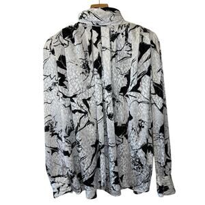 VTG TESS Paris-Milano Silkey Retro 80’s White Black Floral Turtle Neck Blouse 4